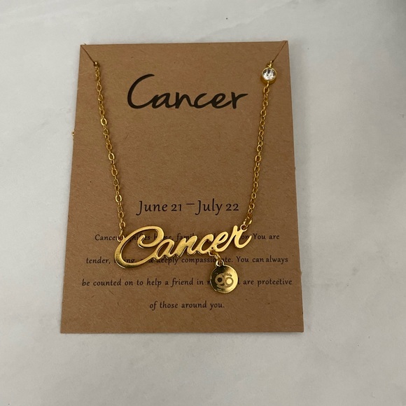 New Ella Glam Zodiac Cancer Necklace. - Picture 1 of 3
